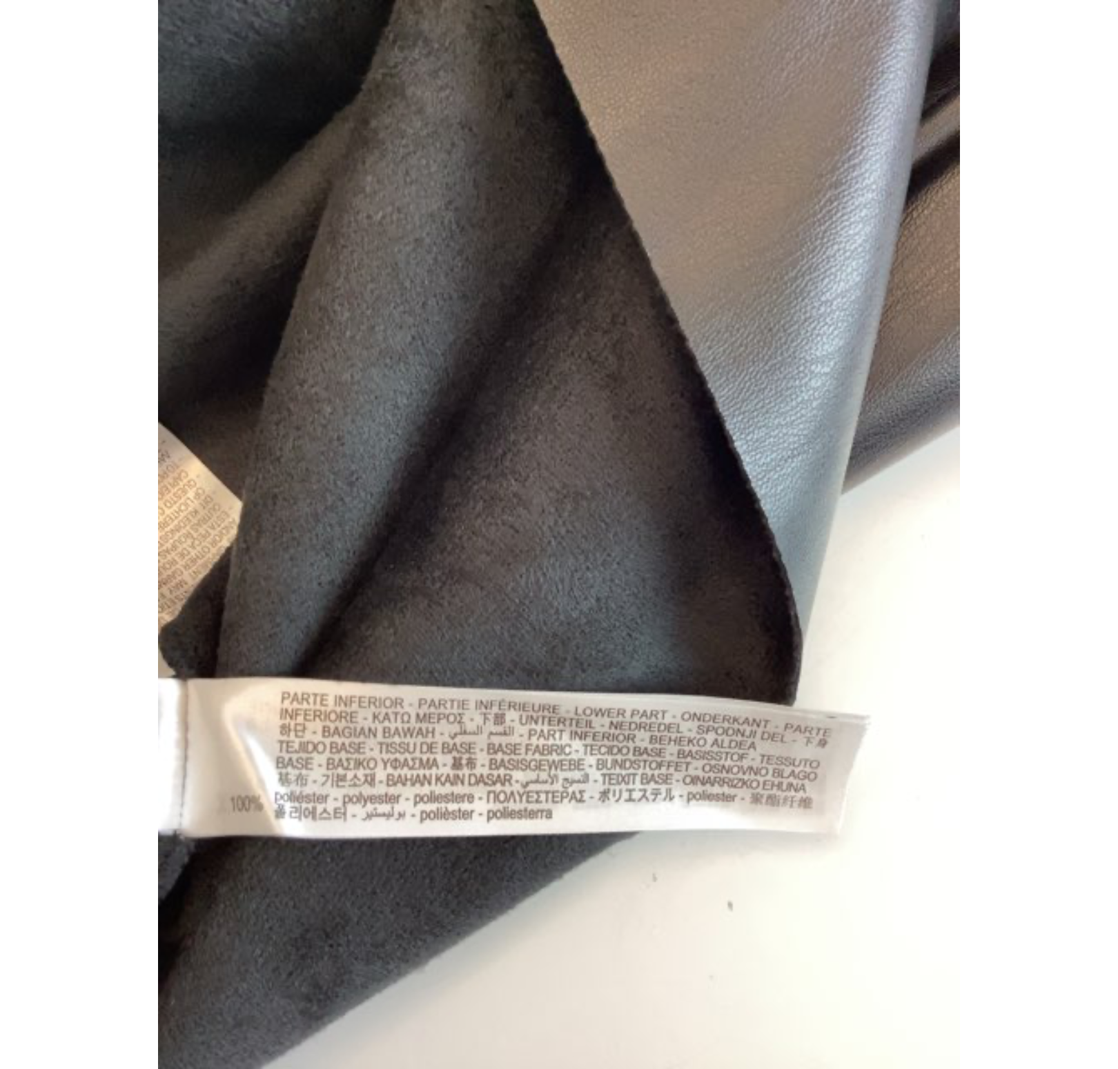 Zara Kjole i sort imiteret skind forneden (O835)